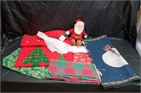Christmas Tapestry Lot
