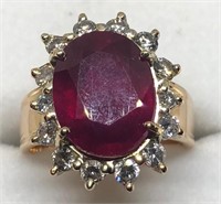 H668  A BEAUTIFUL 14KT YELLOW GOLD RUBY AND