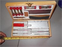 Small Wood Carving Set in Box
