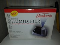 NEW IN THE BOX SUNBEAM PERSONAL HUMIDIFIER
