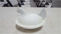 Milk glass nesting chicken