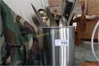 STAINLESS POT WITH KNIVES - UTENSILS