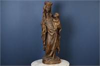 Carved wood figural group of Virgin and Child