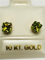 95J- 10k gold peridot earrings $200
