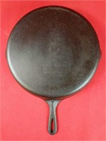 No. 12 Unmarked Wagner Cast Iron Skillet