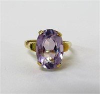 14K GOLD AND AMETHYST RING