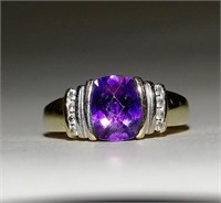 14K GOLD WITH AMETHYST/DIAMONDS RING
