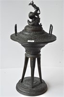 Large bronze ceremonial covered vessel,