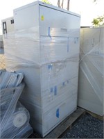 Pallet of lateral files