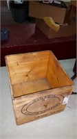 Wooden butter box