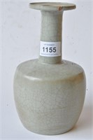 Chinese celadon crackled glazed mallet shape vase