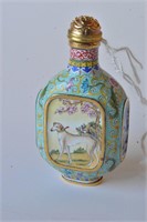 Fine Chinese Canton enamelled snuff bottle,