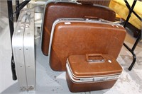Set of 3 1960s Samsonite travel cases