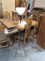 Mid Century Modern Lamp With Wooden