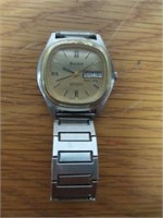Vintage Bulova Automatic Set-O-Matic Watch -