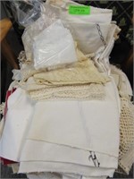 Group of Vintage Table Linens