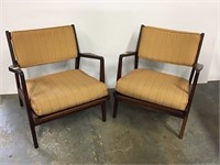 Pair of Risom Design mid-century arm chairs