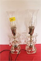 PAIR OF GLASS LAMPS AND PRISMS