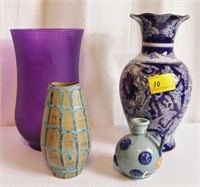 4 PC VASES