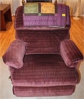 LAZY BOY ROCKER RECLINER AND THROW