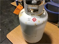 7 gallon propane tank (full)
