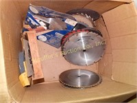 Assorted used saw blades - mostly 7 1/4"