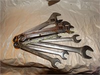 8 Wrenches - adjustable & box/open end - largest