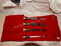 AMT 4 piece chisel - red tote
