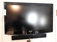 Samsung 40” flatscreen TV with wall mount and