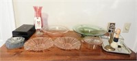 Depression glass lot to include green and pink