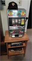 Waco Jackpot Grand quarter slot machine on