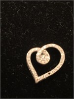 Heart Pendant, One missing Stone