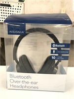 Insignia Bluetooth over the ear headphones