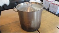 Large Aluminum Stock Pot with Lid