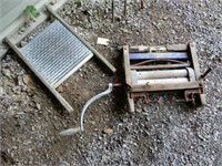 Antique Cloths Wringer & Washboard - Display