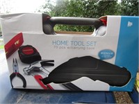 70 piece home tool set