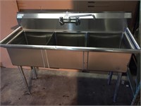 3 Compartment Commercial Sink W/ Faucet