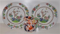 Pair of 1820's Spode Newstone cabinet plates