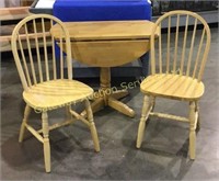Round Table with 2 Chairs