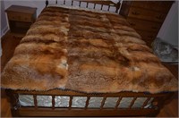 FOX FUR DOUBLE/QUEEN SIZE BED COVER