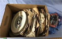 Box of Fur Rondy plates        (h 89)
