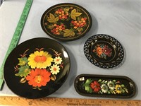Lot of 4 pieces of Russian lacquer ware 2 9.5" pla