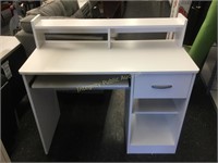 South Shore White Desk $99 Retail *