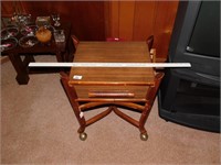Rolling End Table with Drawer