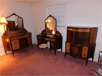 Antique Bedroom set 3 pieces