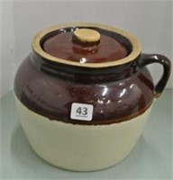 No. 3 Lidded Bean Pot