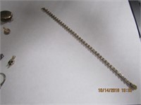 925 Tennis Bracelet w/Clear Stones & Safety