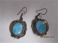 Hechoen Mexico Pierced Earrings w/Blue Stones