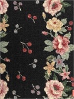 SET OF 4 35X20 FLORAL RUGS AND 1 LARGE RUG