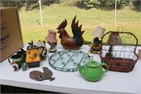 Assorted Rooster Items